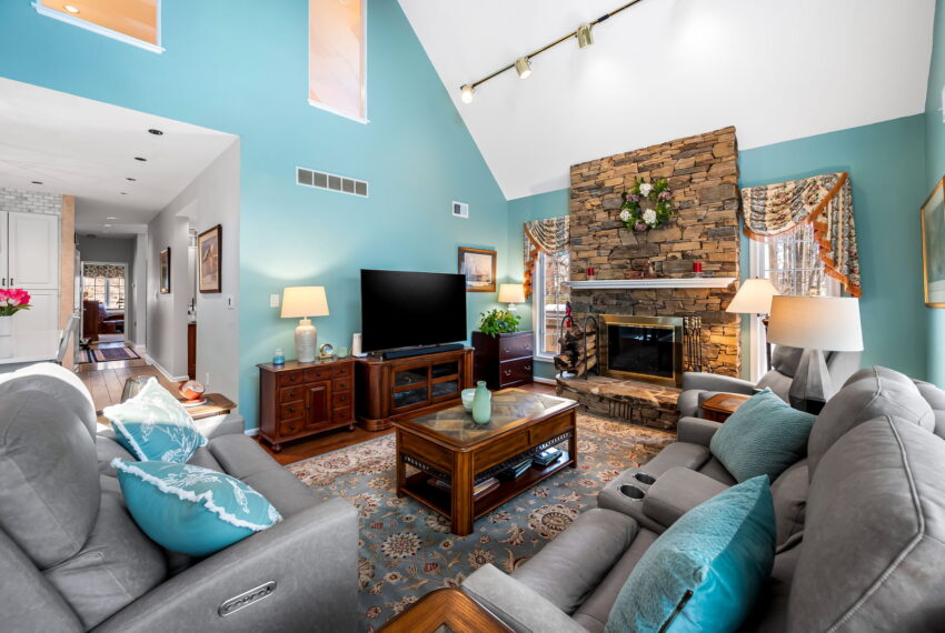 22-web-or-mls-3 Deer Woods Ct22