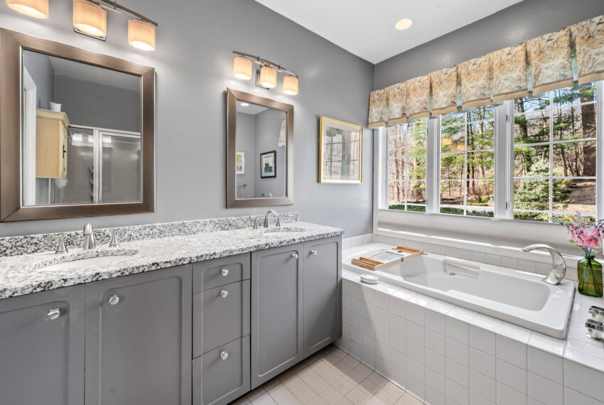 34-web-or-mls-3 Deer Woods Ct34