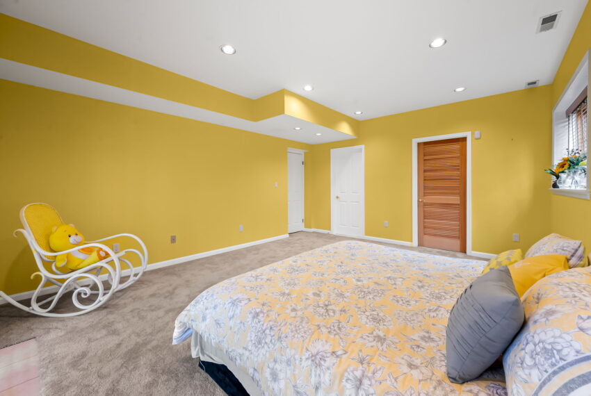 44-web-or-mls-3 Deer Woods Ct44
