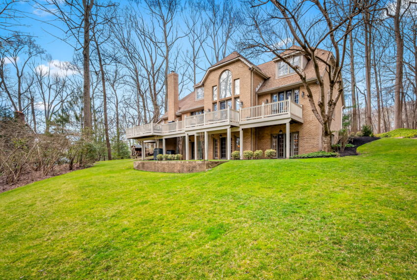 64-web-or-mls-3 Deer Woods Ct64