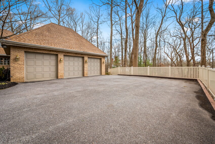 67-web-or-mls-3 Deer Woods Ct67