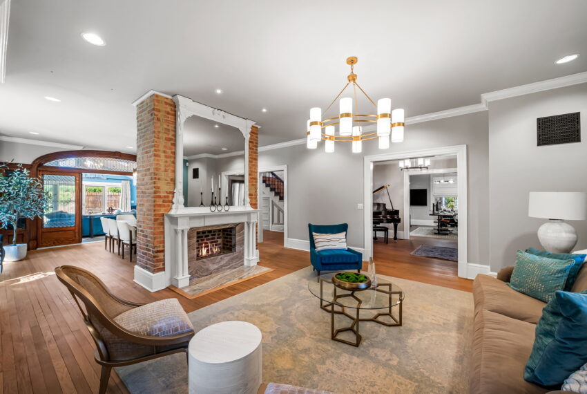 14-web-or-mls-4502 Roland Ave14