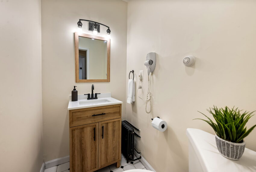 60-web-or-mls-7016 Kenleigh Rd209 (2)