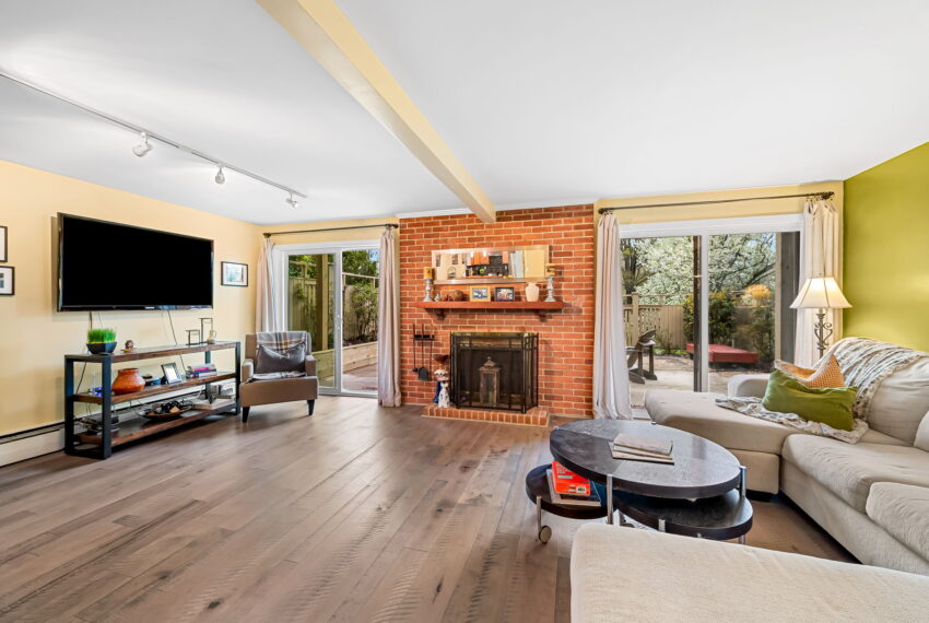 11-web-or-mls-805 Litchfield Rd11