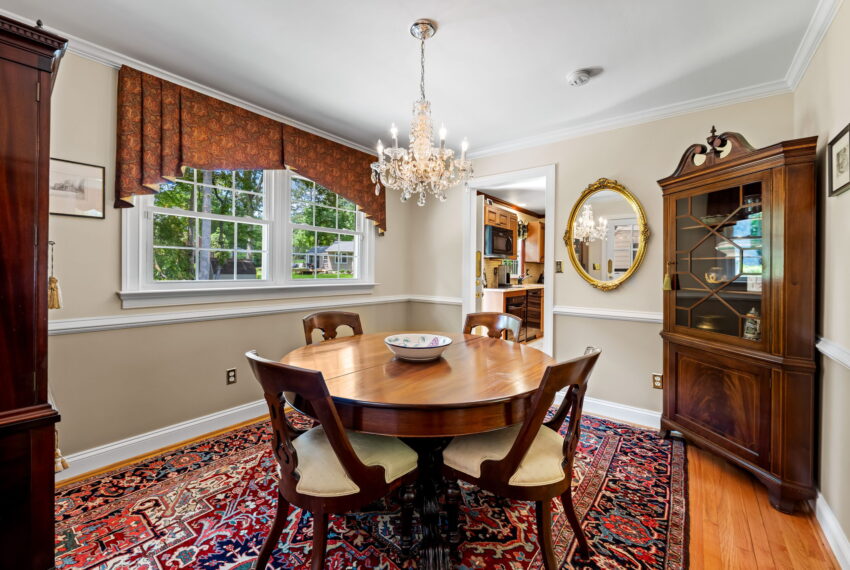 12-web-or-mls-1902 Northleigh Rd 12_