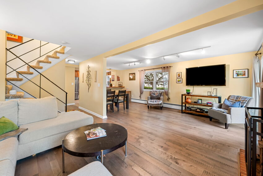 12-web-or-mls-805 Litchfield Rd12