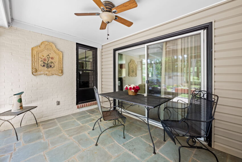 35-web-or-mls-1902 Northleigh Rd 35_