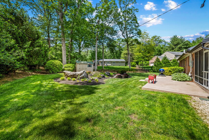 36-web-or-mls-1902 Northleigh Rd 36_