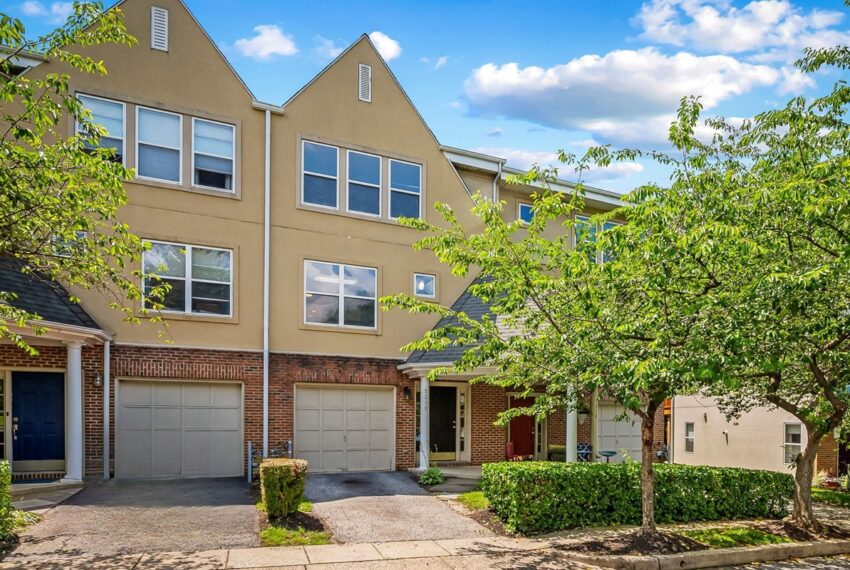 1-web-or-mls-5210 Tabard Ct 1_cropped fixed