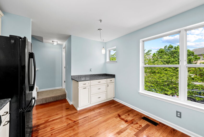 16-web-or-mls-5210 Tabard Ct 16_