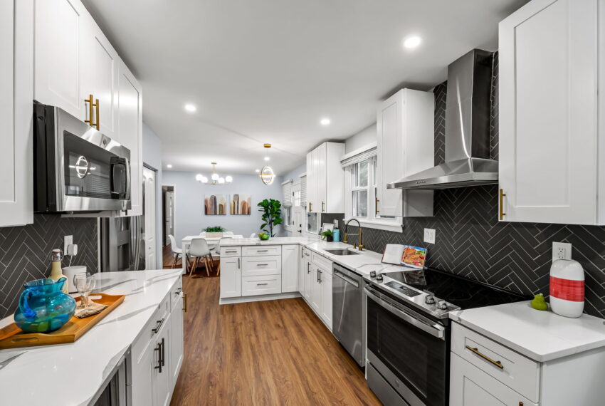 17-web-or-mls-904 Stevenson Ln 17_