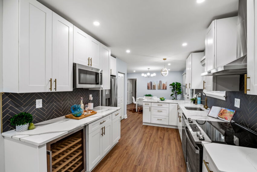 18-web-or-mls-904 Stevenson Ln 18_