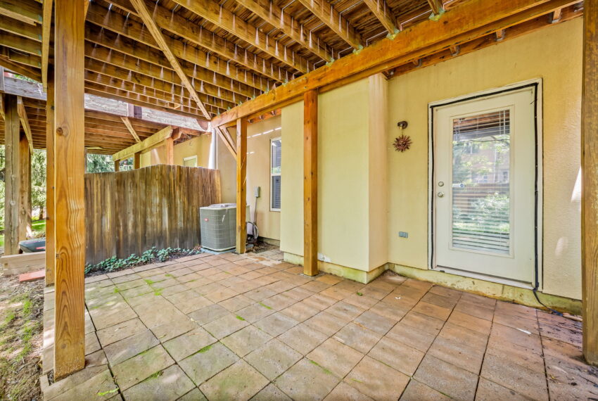 31-web-or-mls-5210 Tabard Ct 31_