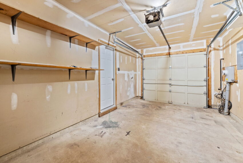 35-web-or-mls-5210 Tabard Ct 35_