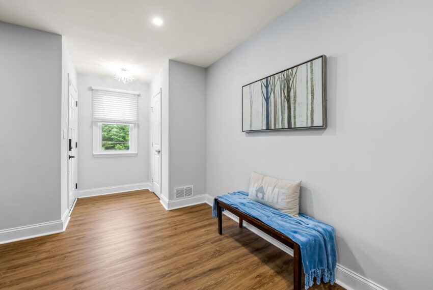6-web-or-mls-904 Stevenson Ln 6_