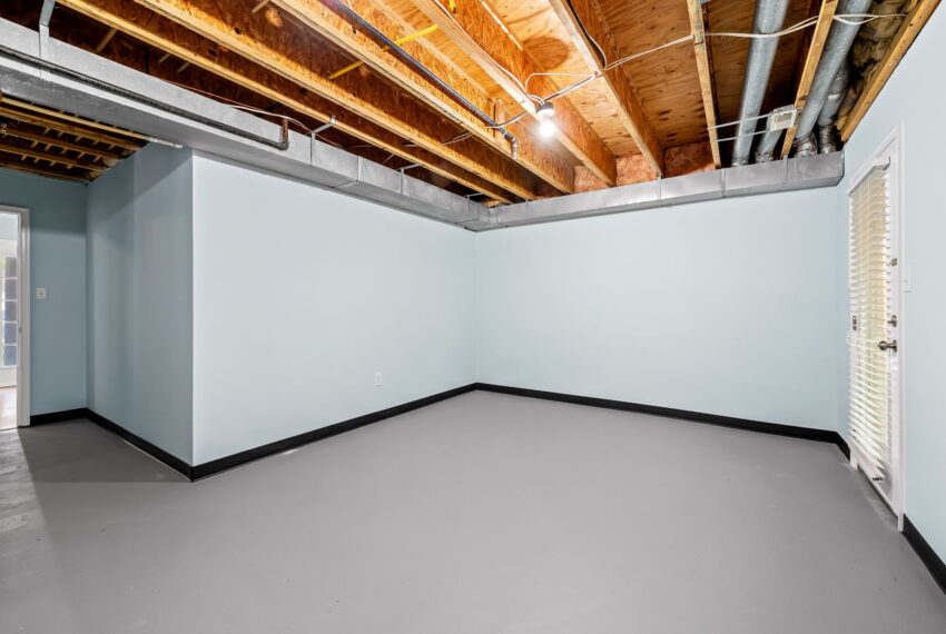 7-web-or-mls-5210 Tabard Ct 7_
