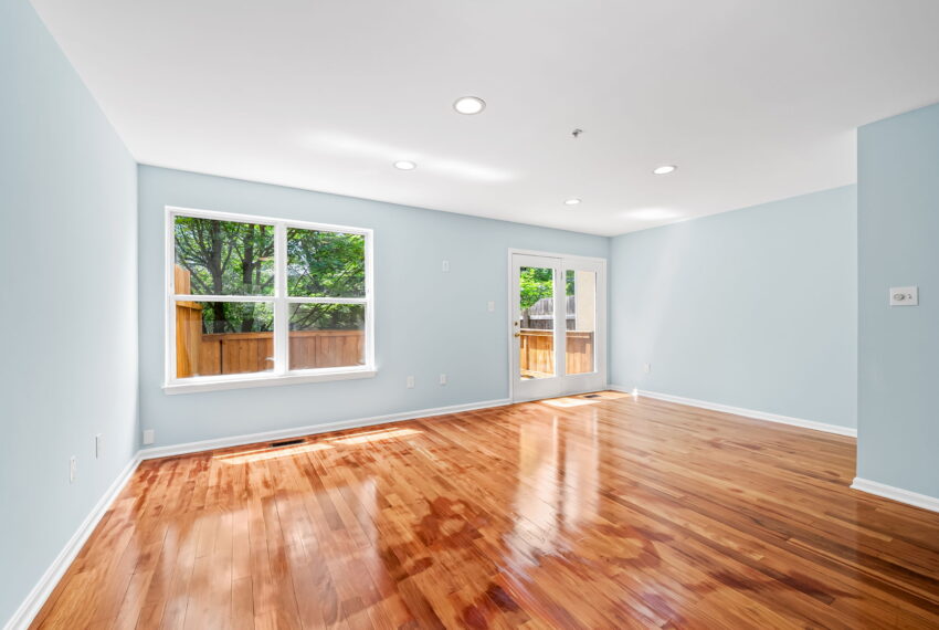8-web-or-mls-5210 Tabard Ct 8_